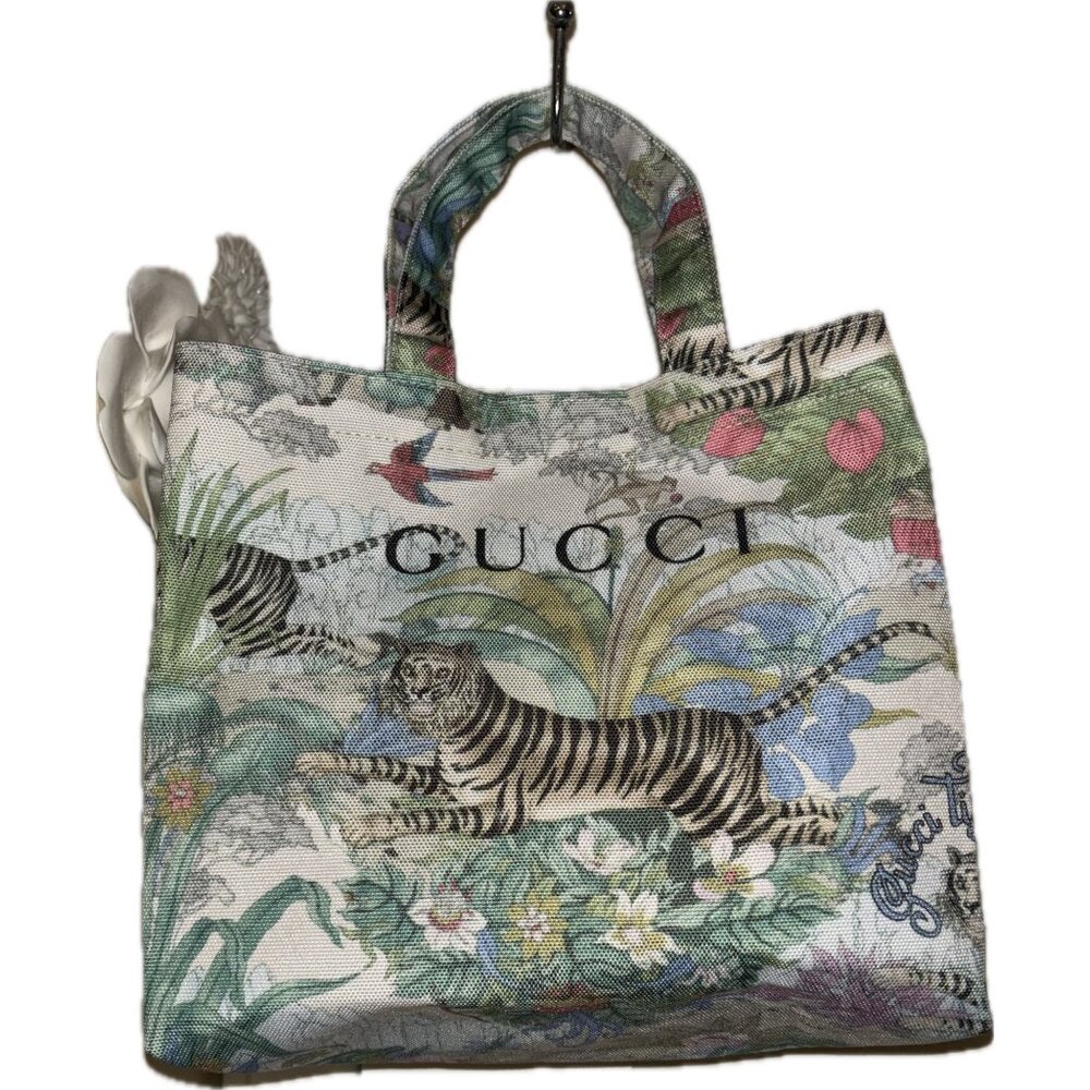 Gucci BEAUTY GWP Tiger Tote in Matching Box- NWT